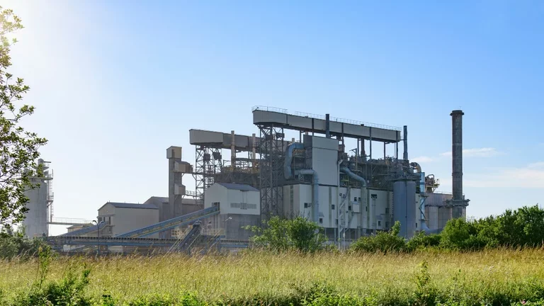 air-liquide-et-lhoist-sassocient-pour-lancer-un-projet-inedit-de-decarbonation-de-la-production-de